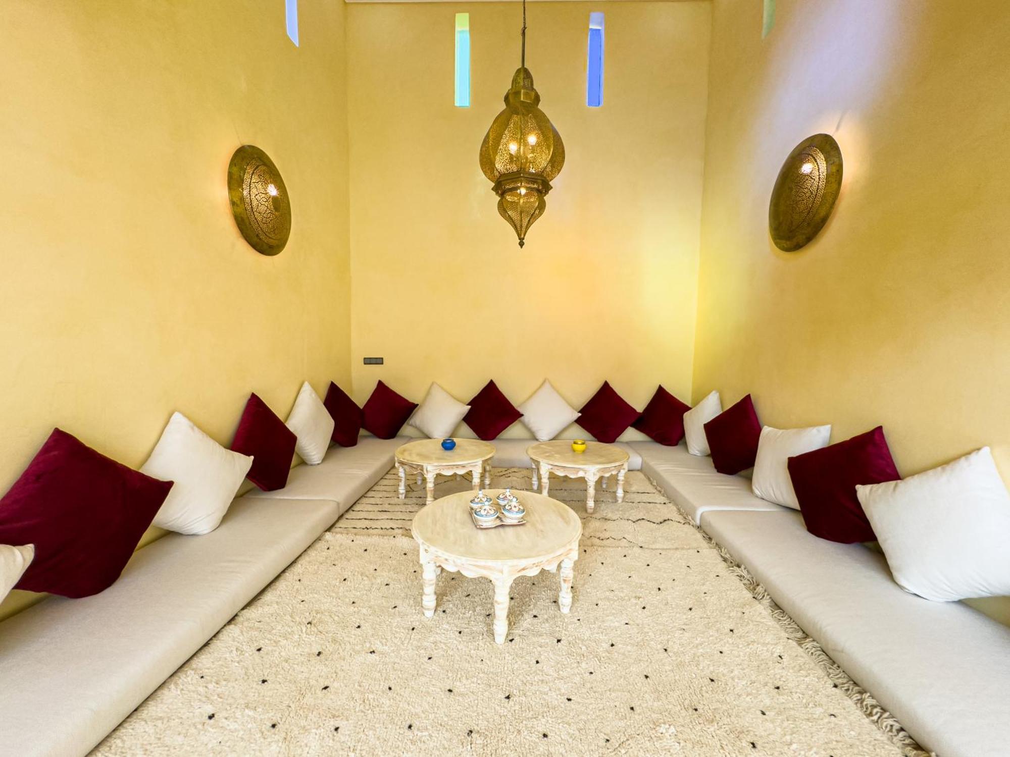 Riad Tonaroz Marrakesh Exterior photo