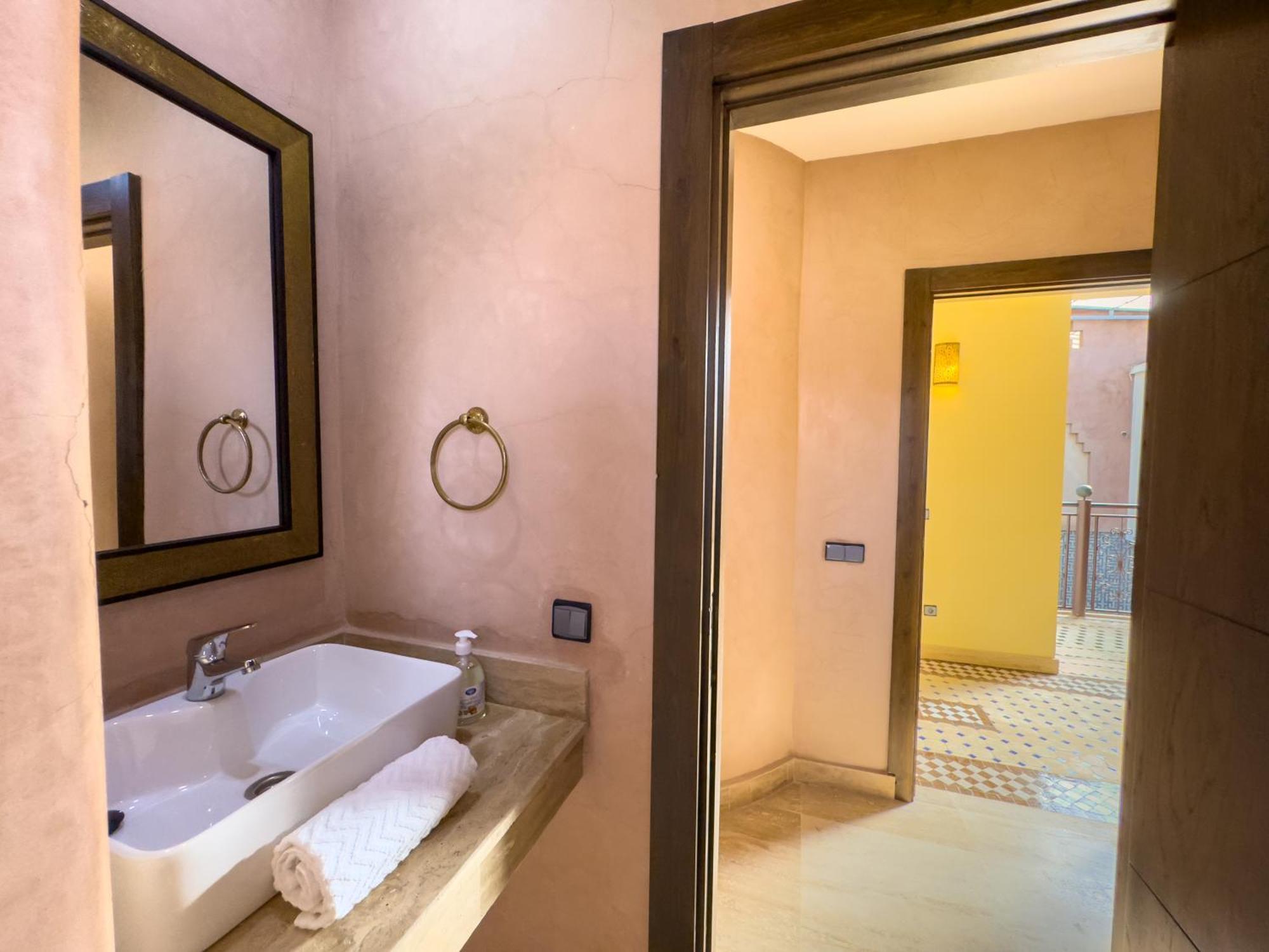 Riad Tonaroz Marrakesh Exterior photo